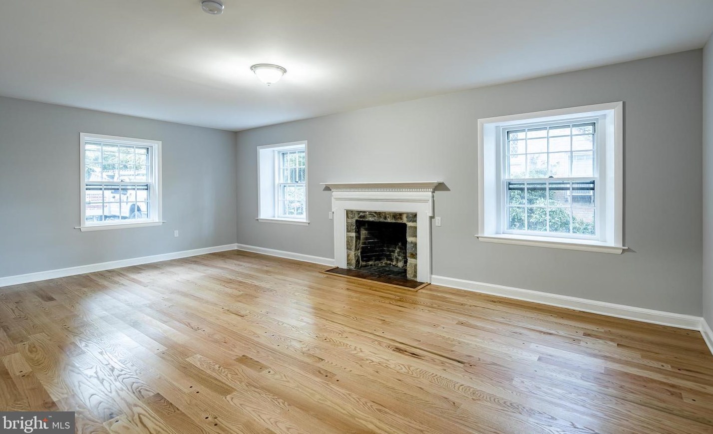 1611 Alsace Rd, Reading PA  19604-1624 exterior