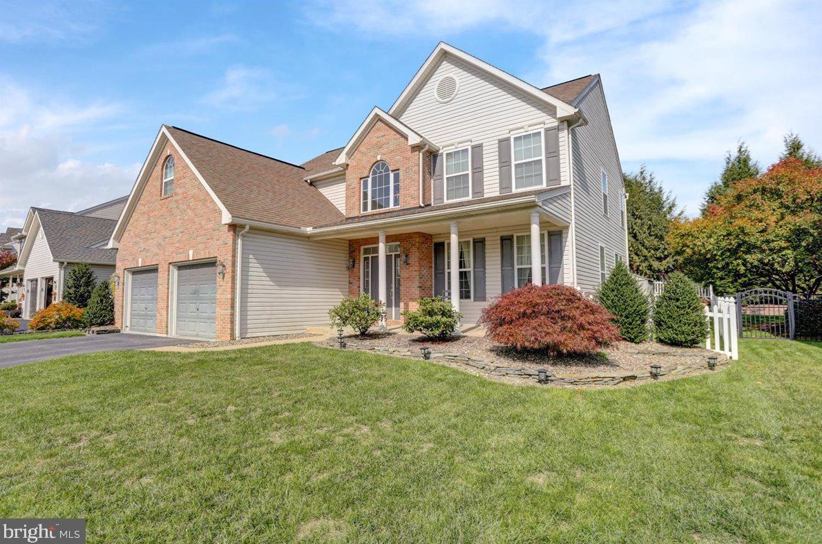 2523 Joshua Dr, Reading, PA 19608-9524