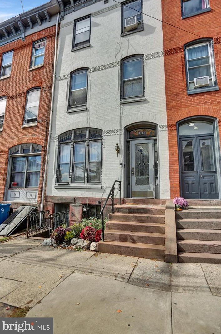 404 5th St, Reading, PA 19602-2604