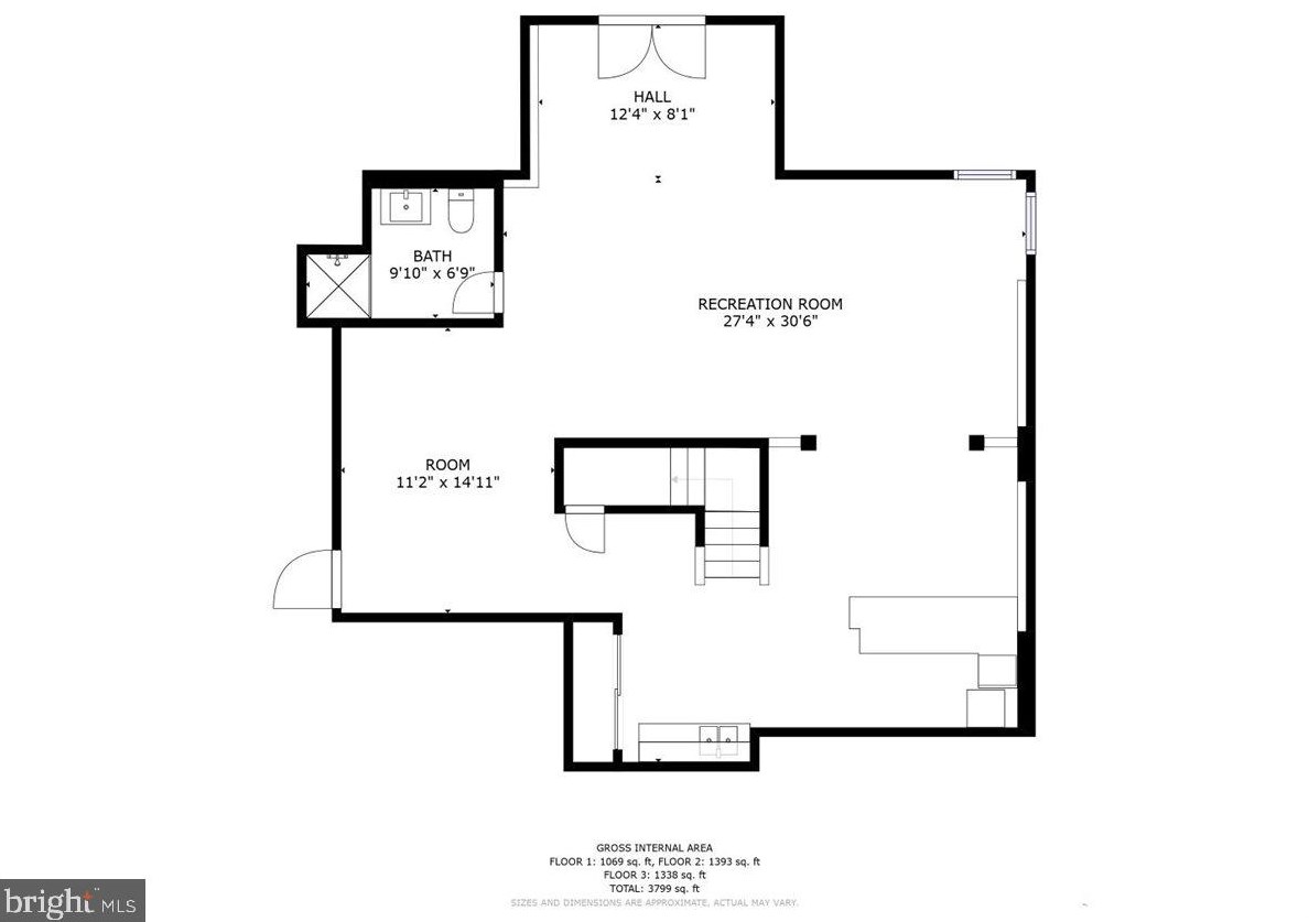 129 Herington Dr, Reading PA 19608-9067 exterior