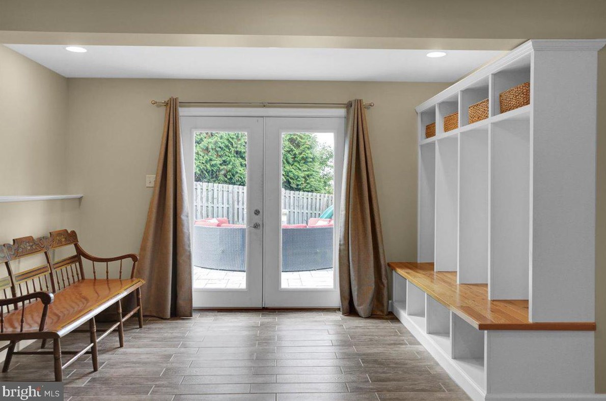 129 Herington Dr, Reading PA 19608-9067 exterior