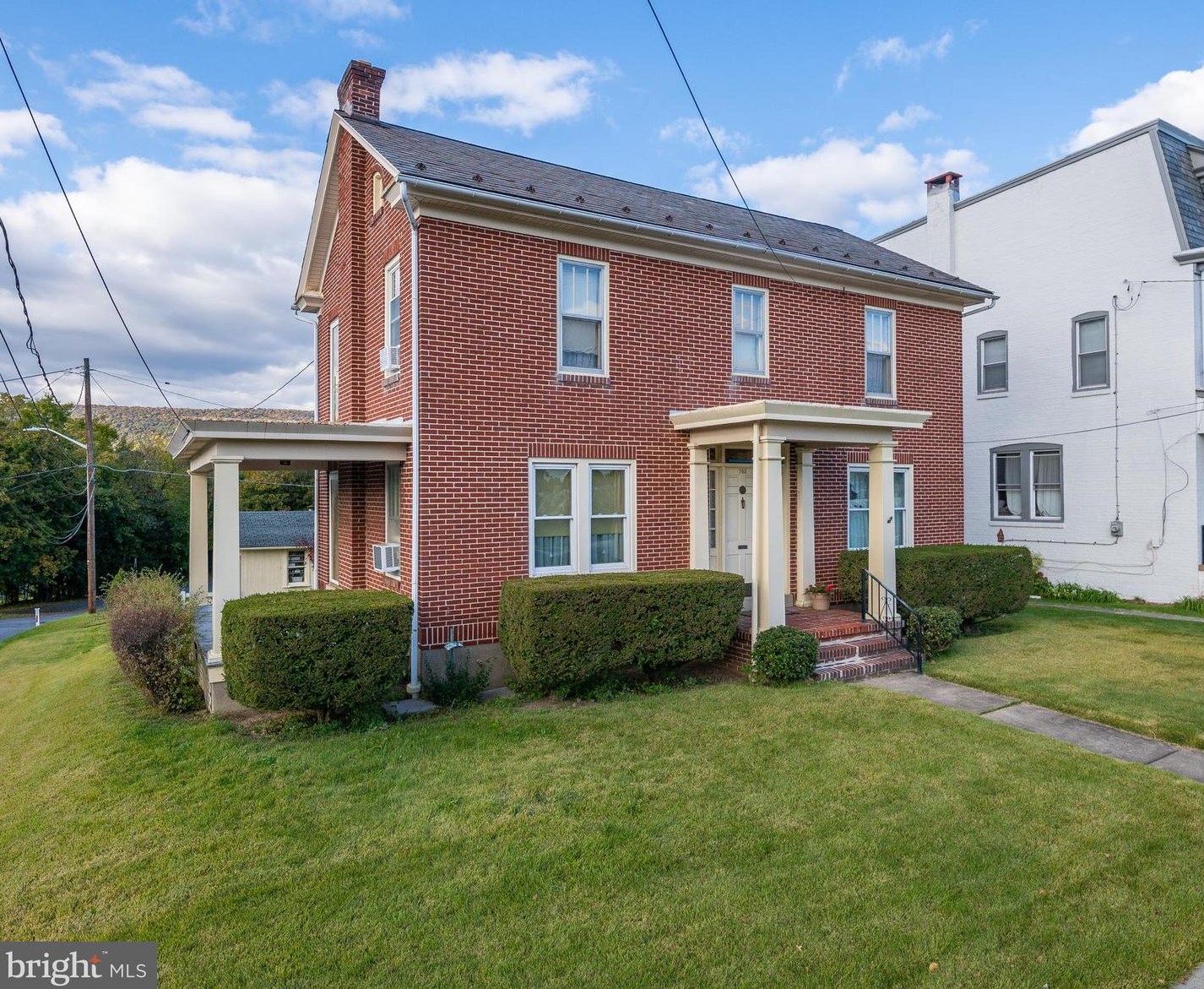 703 State St, Moselem, PA 19526