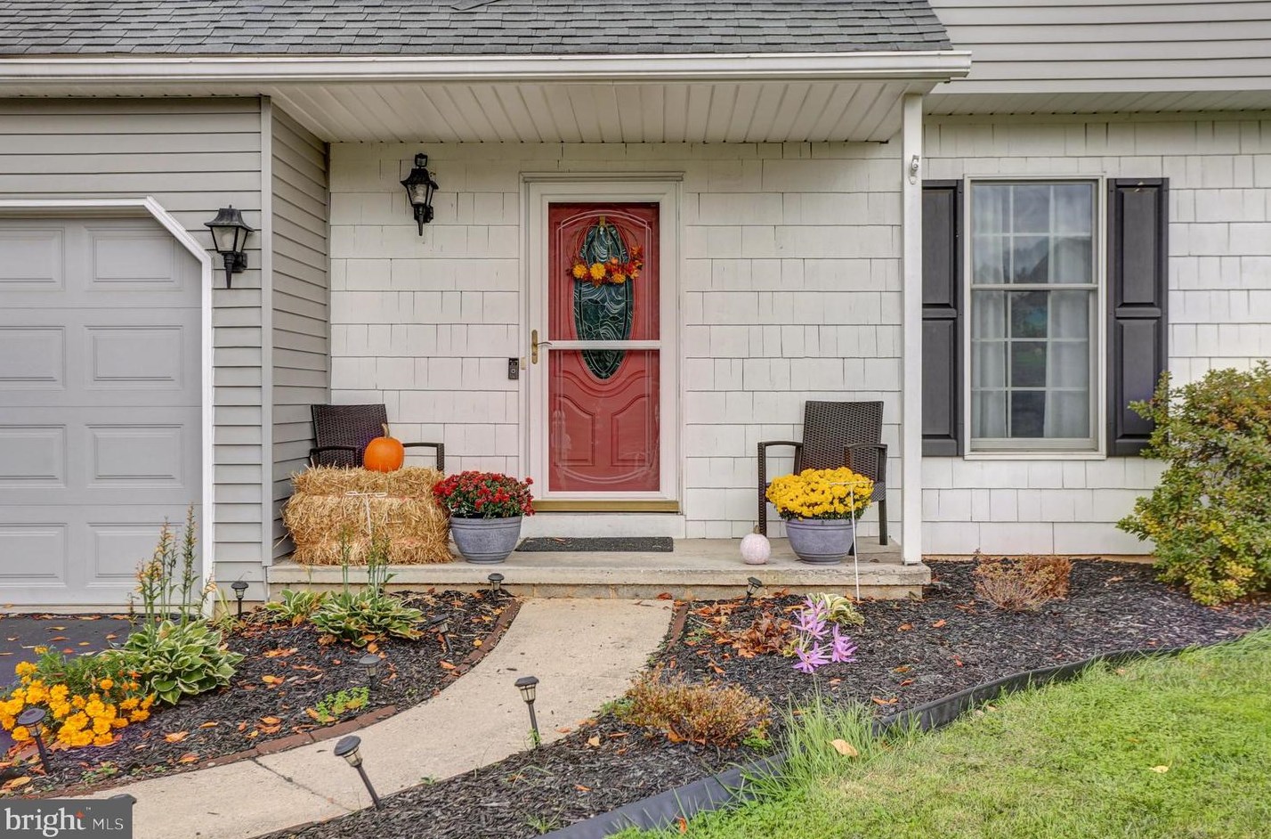 802 Broadcasting Rd, Reading, PA 19610-1408