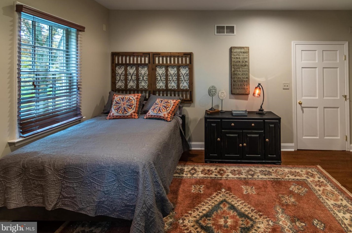 1215 Old Mill Rd, Reading PA  19610-2830 exterior