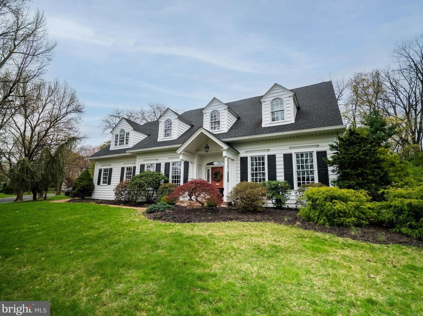 1215 Old Mill Rd, Reading, PA 19610-2830