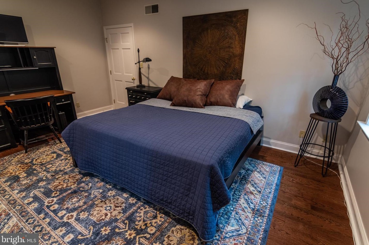 1215 Old Mill Rd, Reading PA  19610-2830 exterior