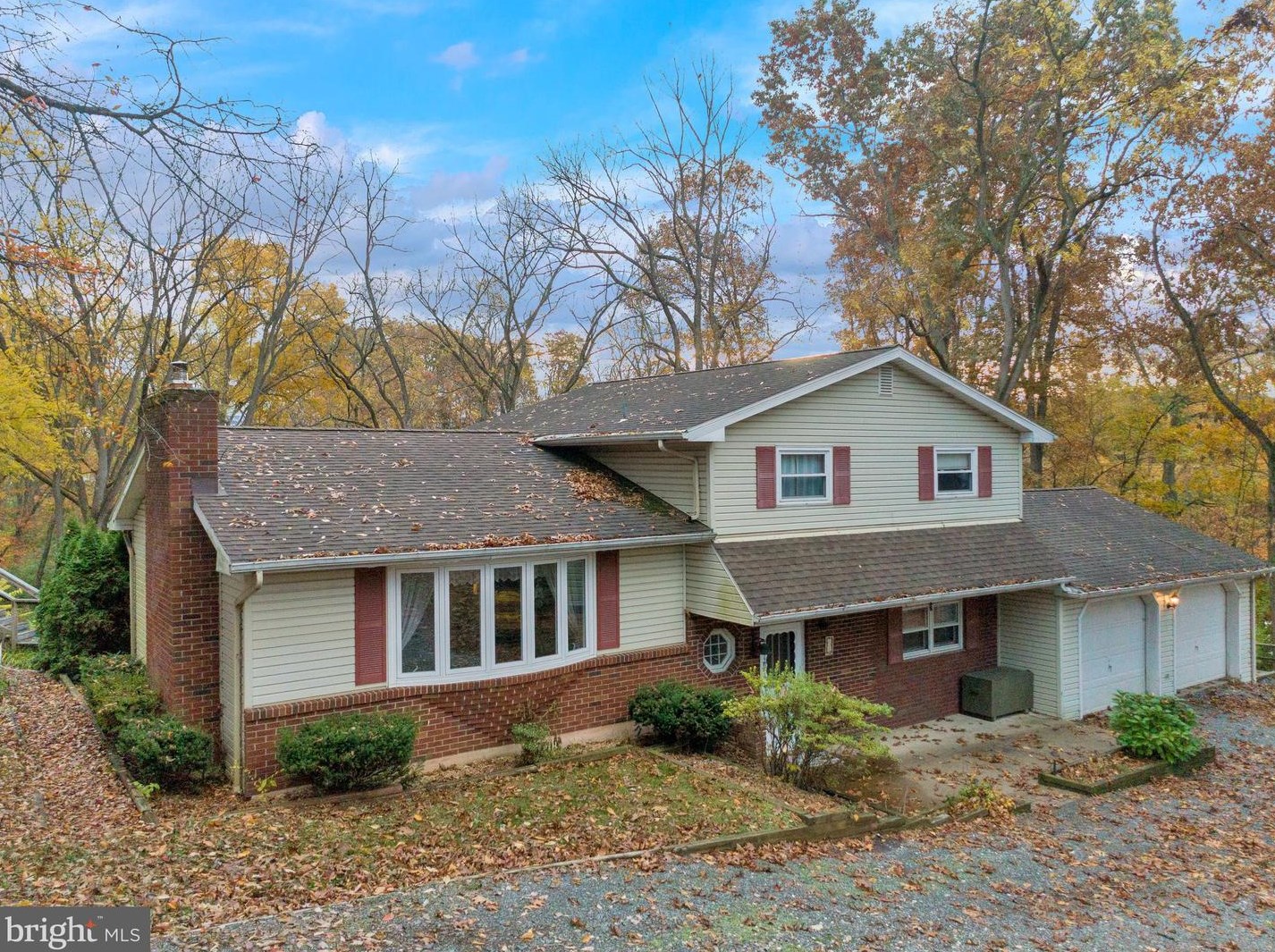 23 Moore Rd, Hummels Store, PA 19540-8739