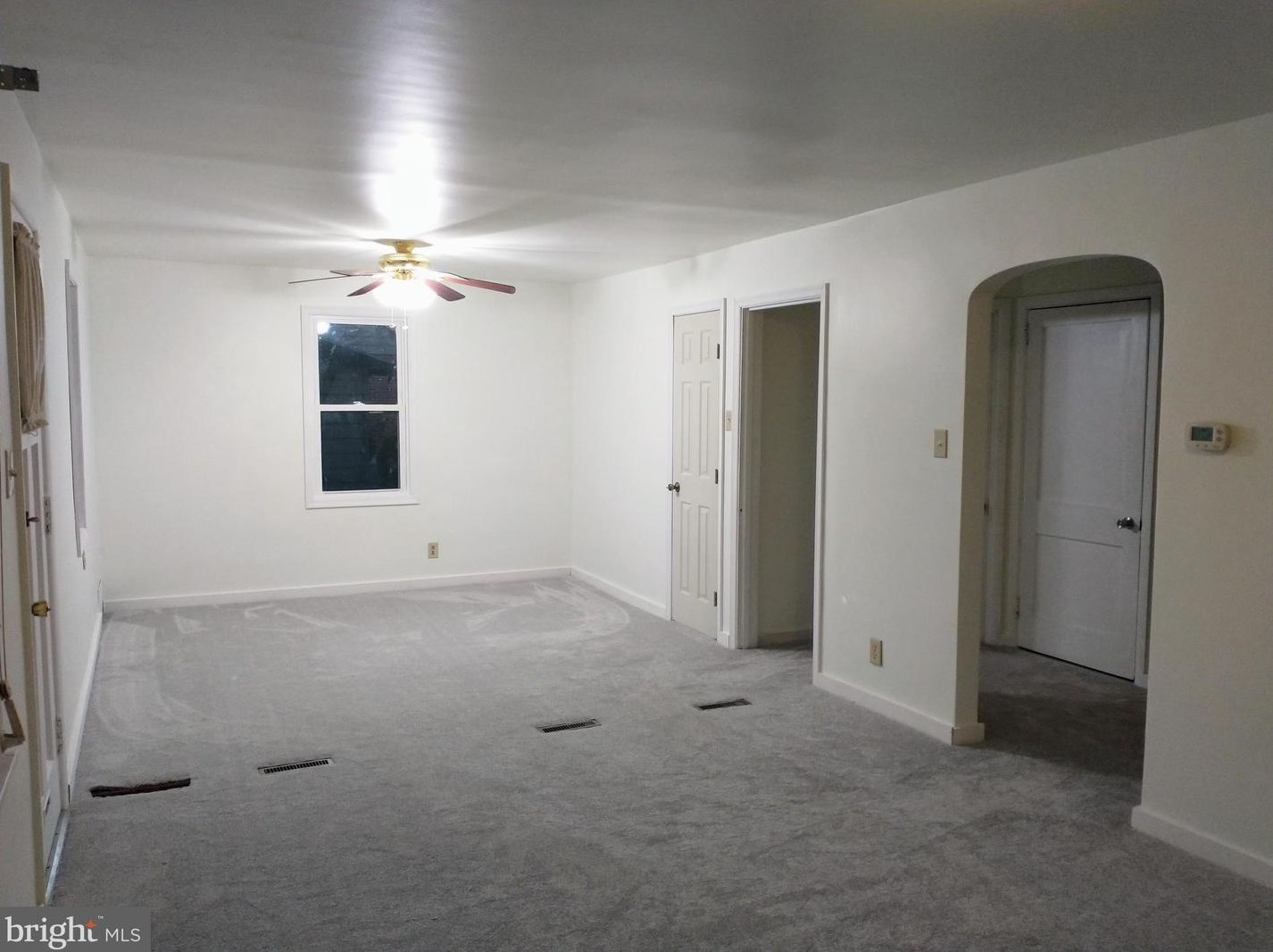 105 Monroe St, Reading PA  19605-3120 exterior