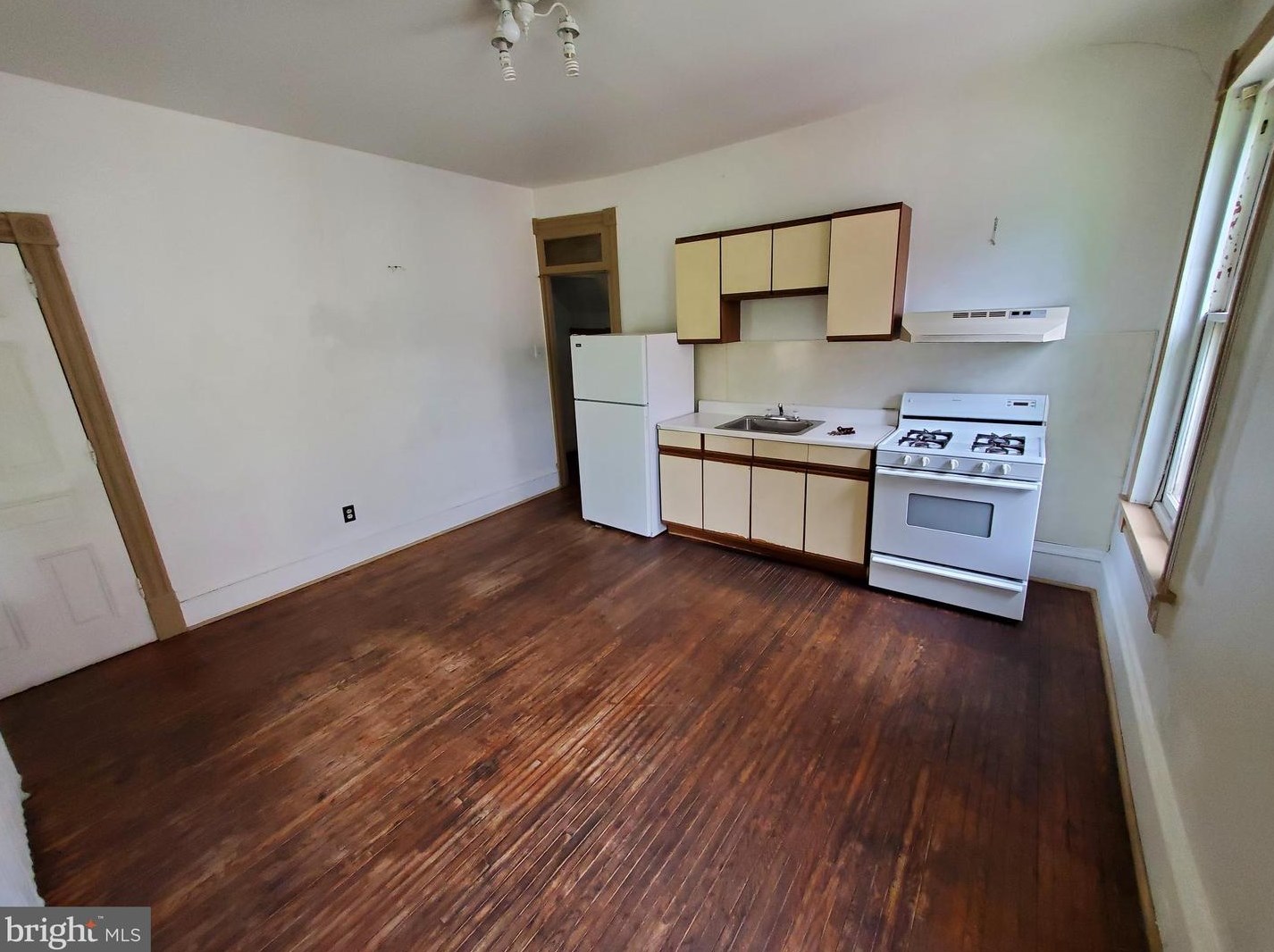 421 Green Terrace #2, Reading, PA 19601