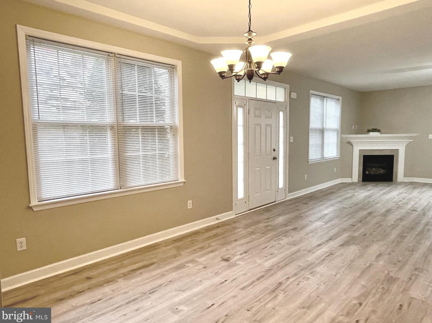 220 Springmont Dr, Reading PA  19610-4013 exterior