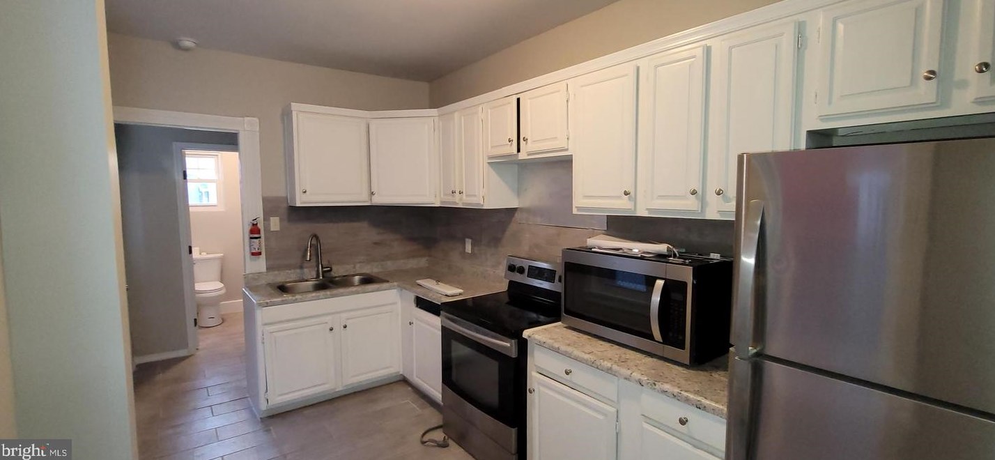 132 Pear St, Reading PA  19601-4026 exterior