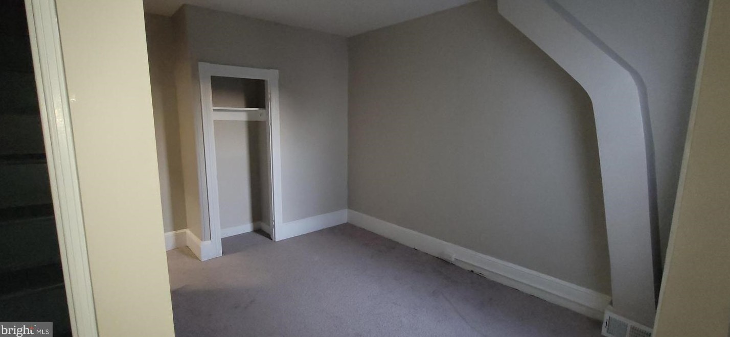 132 Pear St, Reading PA  19601-4026 exterior