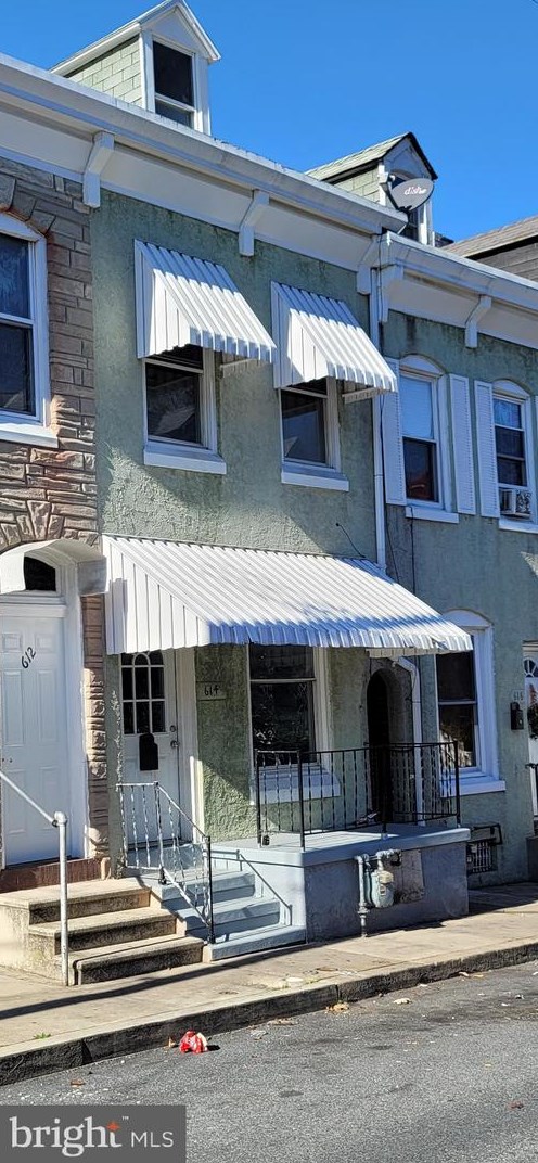 614 Locust St, Reading, PA 19604