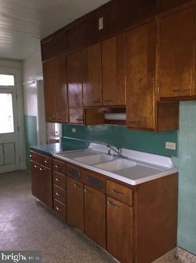 13 Boyer Rd, Basket, PA 19547