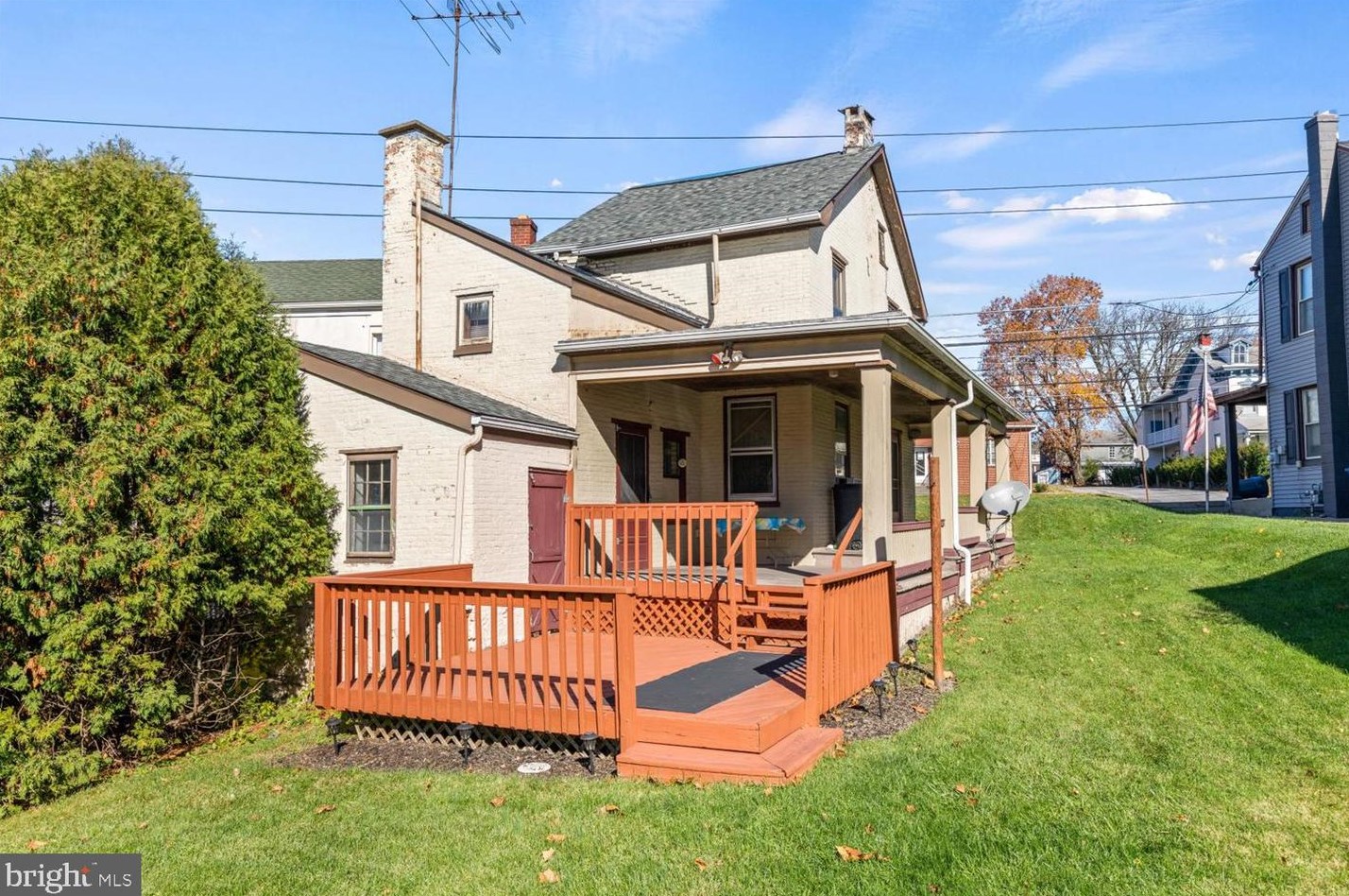 206 N Centre Ave, Dauberville, PA 19533