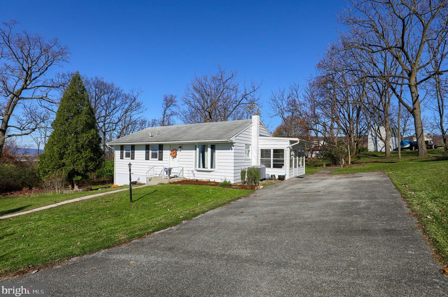 4605 Wentzel Ave, Spring Valley, PA 19560