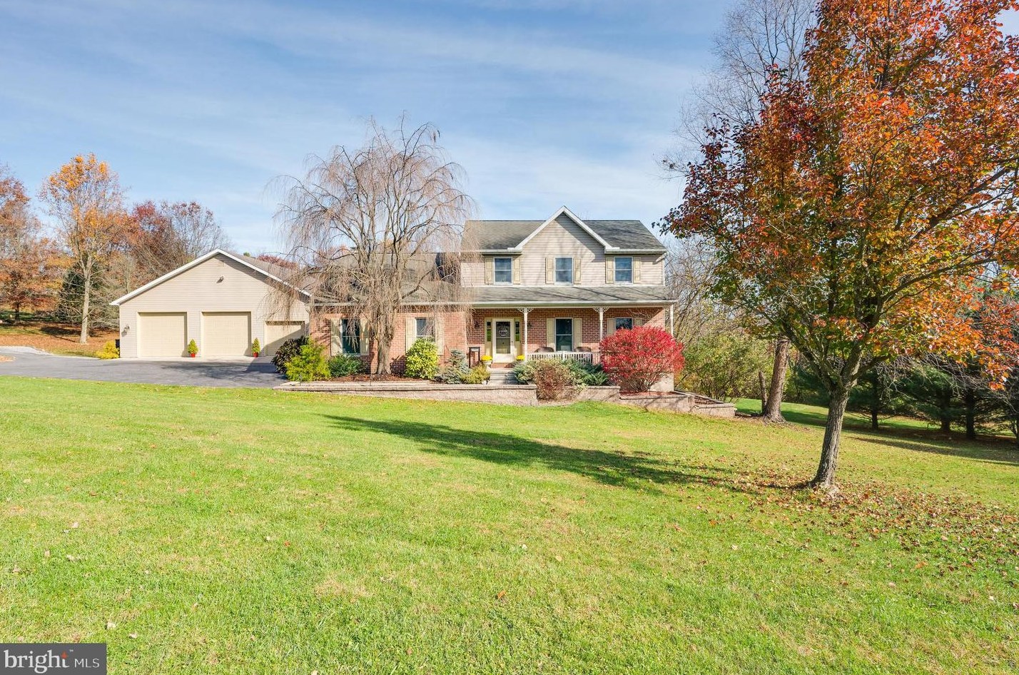 381 Hill Dr, Moselem, PA 19526