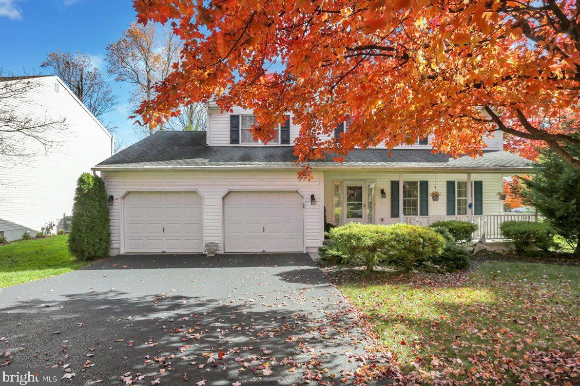 4170 Hunters Run Blvd, Reading, PA 19606-9499