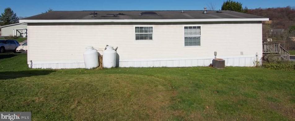 32 Kestrel St, Greenwich, PA 19530