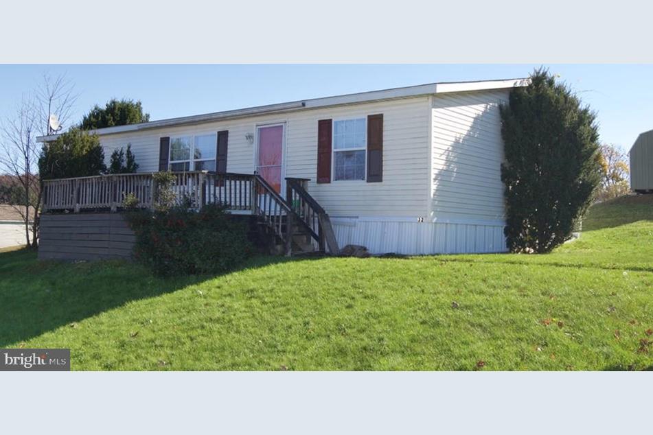 32 Kestrel St, Kutztown, PA 19530 MLS PABK2023750 Coldwell Banker