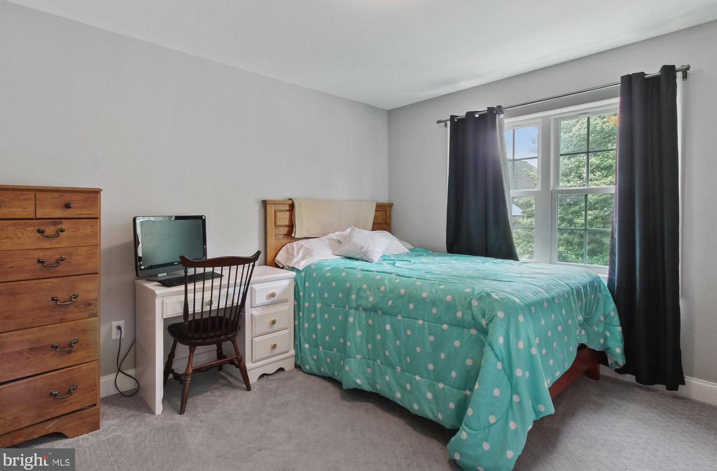 6 Beverly Ave, Reading PA  19607-1141 exterior