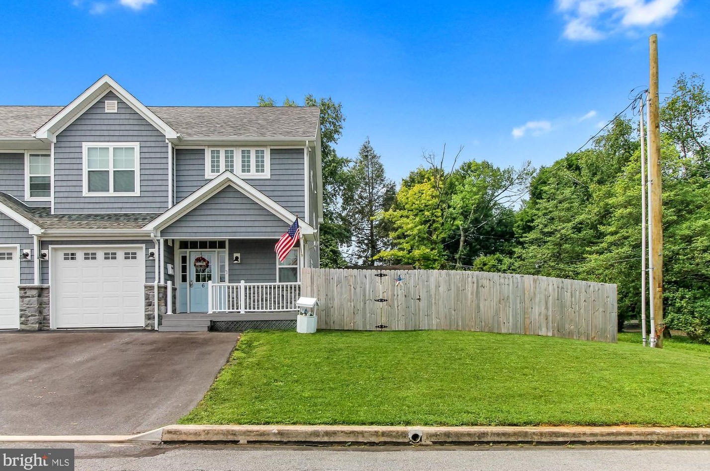 6 Beverly Ave, Reading PA  19607-1141 exterior