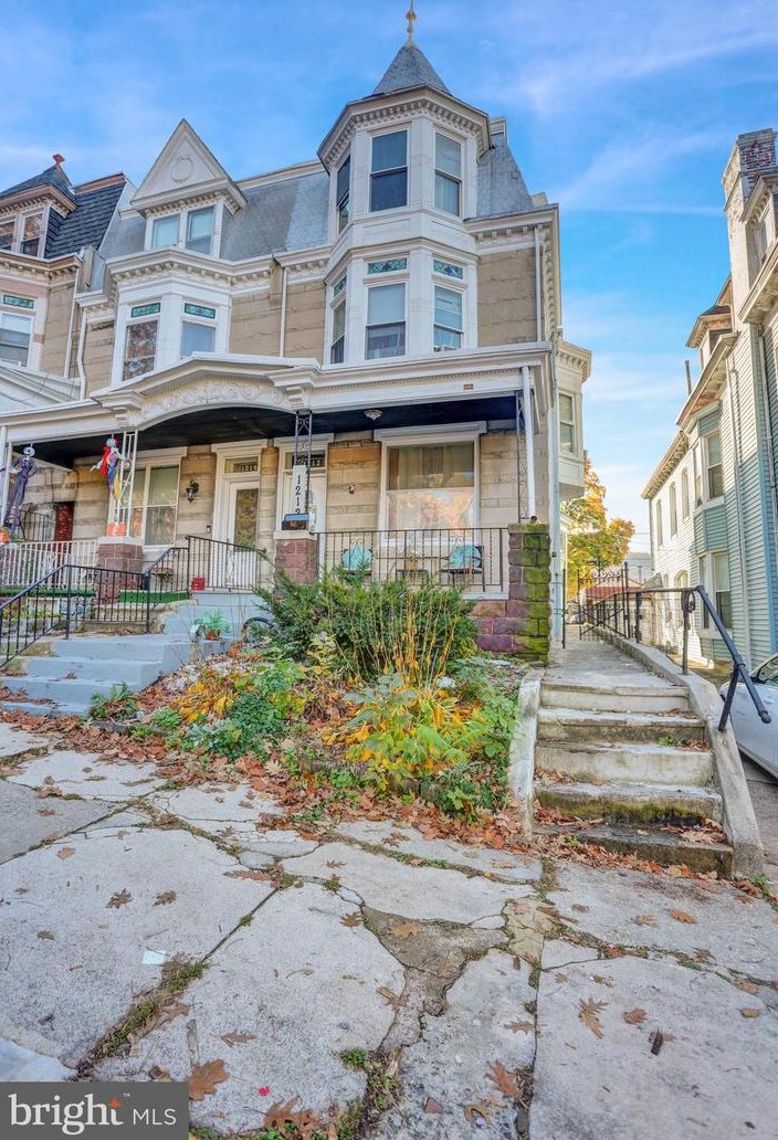 1212 Eckert Ave, Reading, PA 19602-1327