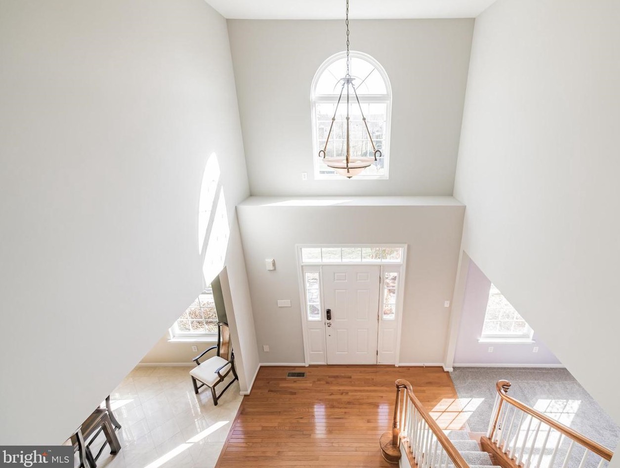 173 Meadowside Dr, Douglassville, PA 19518-1337