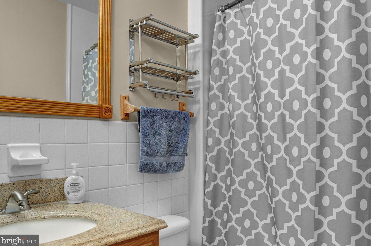 2611 Girard Ave, Reading PA  19609-1813 exterior