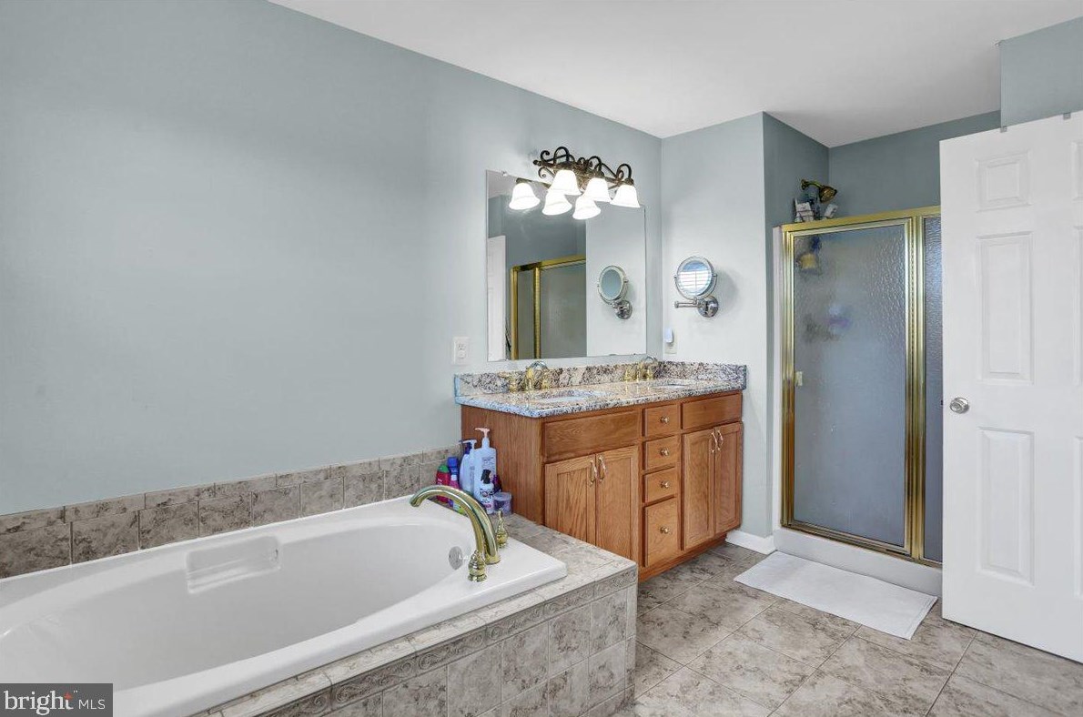 63 Emily Ct, Reading PA  19606-9055 exterior