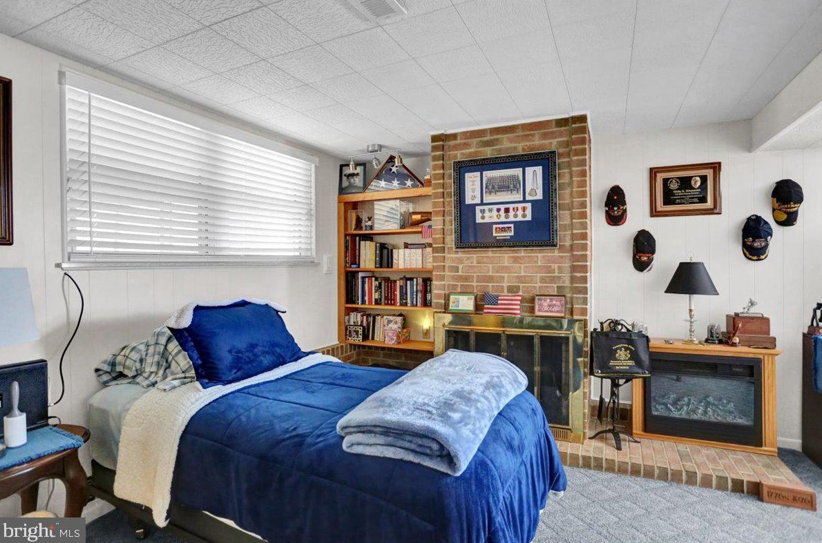 8 Cherrywood Rd, Reading PA  exterior