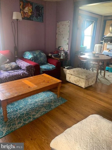1923 Woodvale Ave, Reading, PA 19606-1818