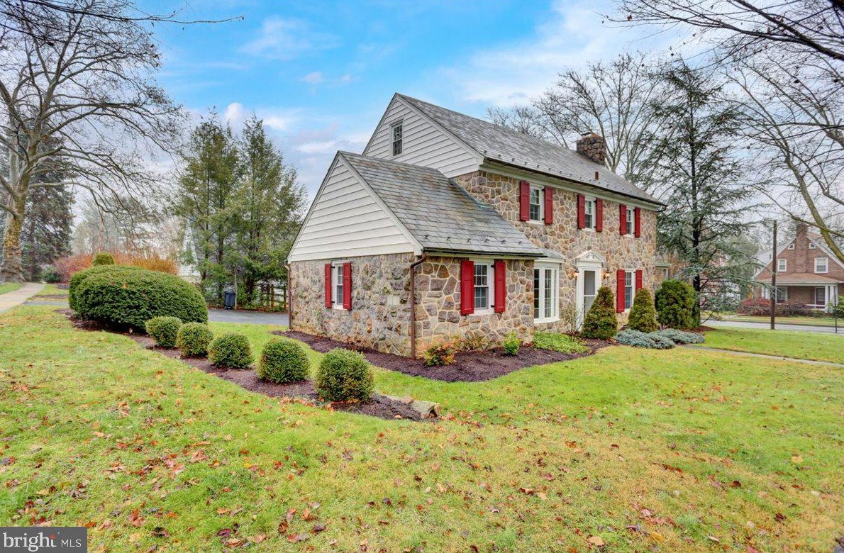201 Wheatland Ave, Reading, PA 19607-1321