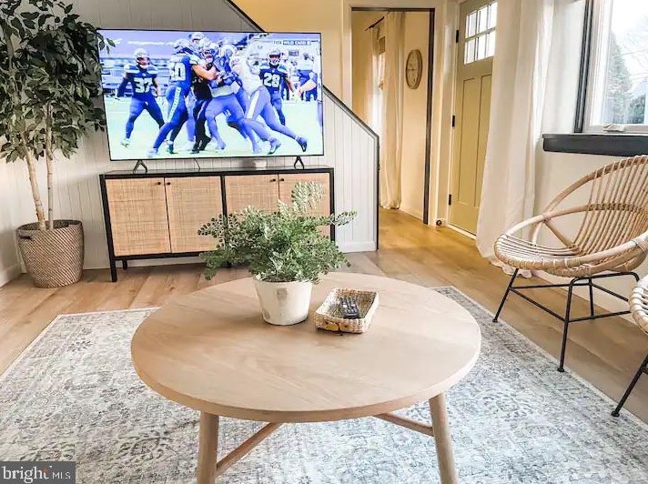 2113 Bernville Rd, Reading PA  19601-1182 exterior