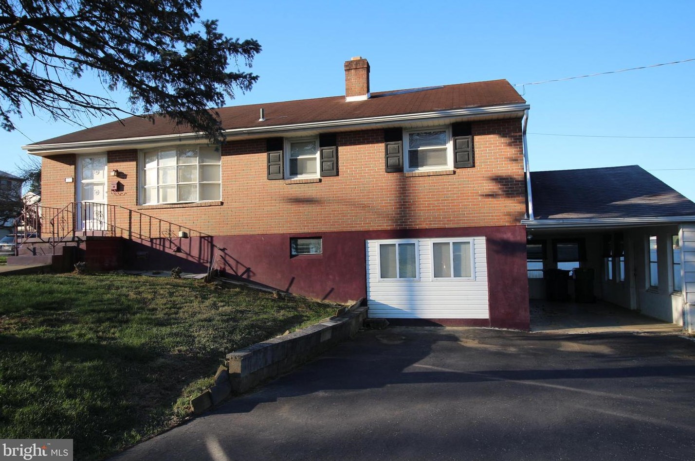 2001 Reading Blvd, Reading, PA 19609-2208