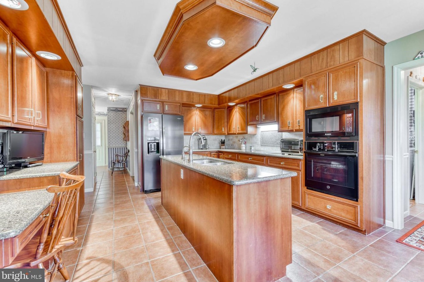 501 Arrowhead Trl, Reading, PA 19608-9581