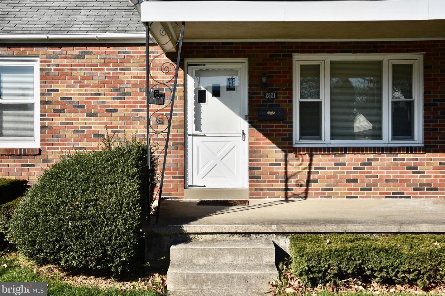 2821 Garfield Ave, Reading, PA 19609-2105
