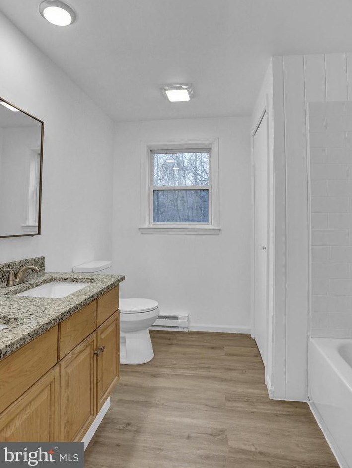 1049 Butter Ln, Reading PA  19606-1108 exterior