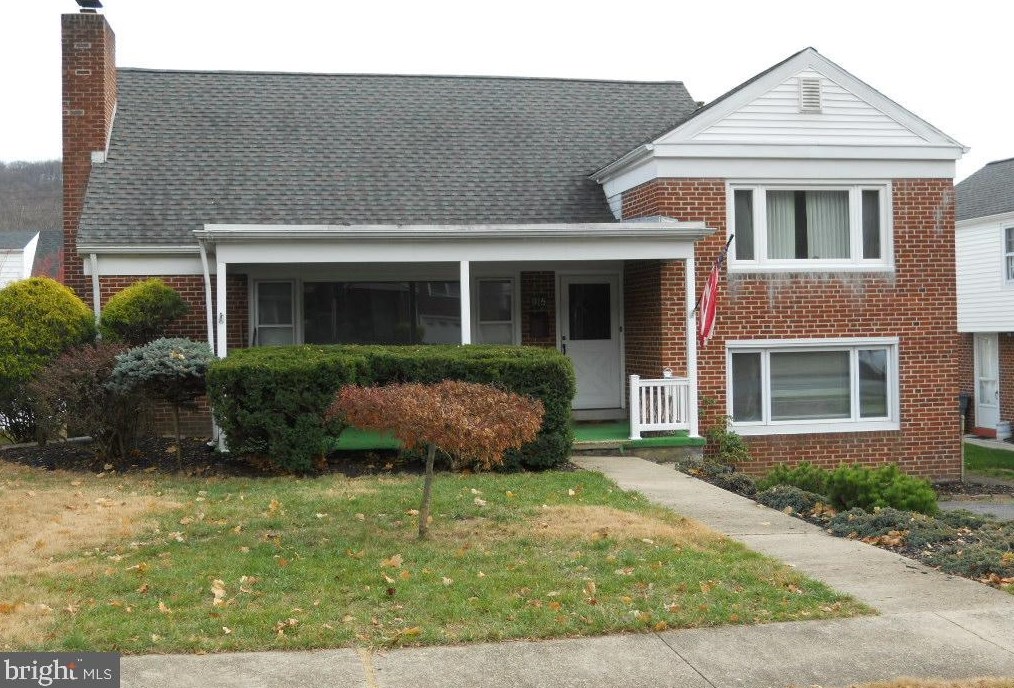 915 Penndale Ave, Reading, PA 19606-1423