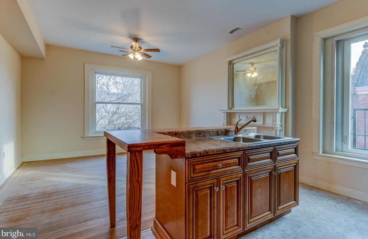 610 5 St, Reading PA  19601-2311 exterior