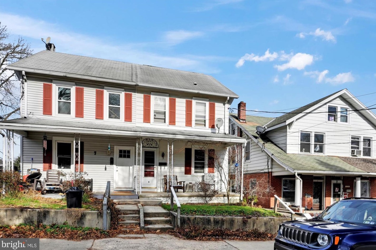 5 Monroe St, Hummels Store, PA 19540-2105