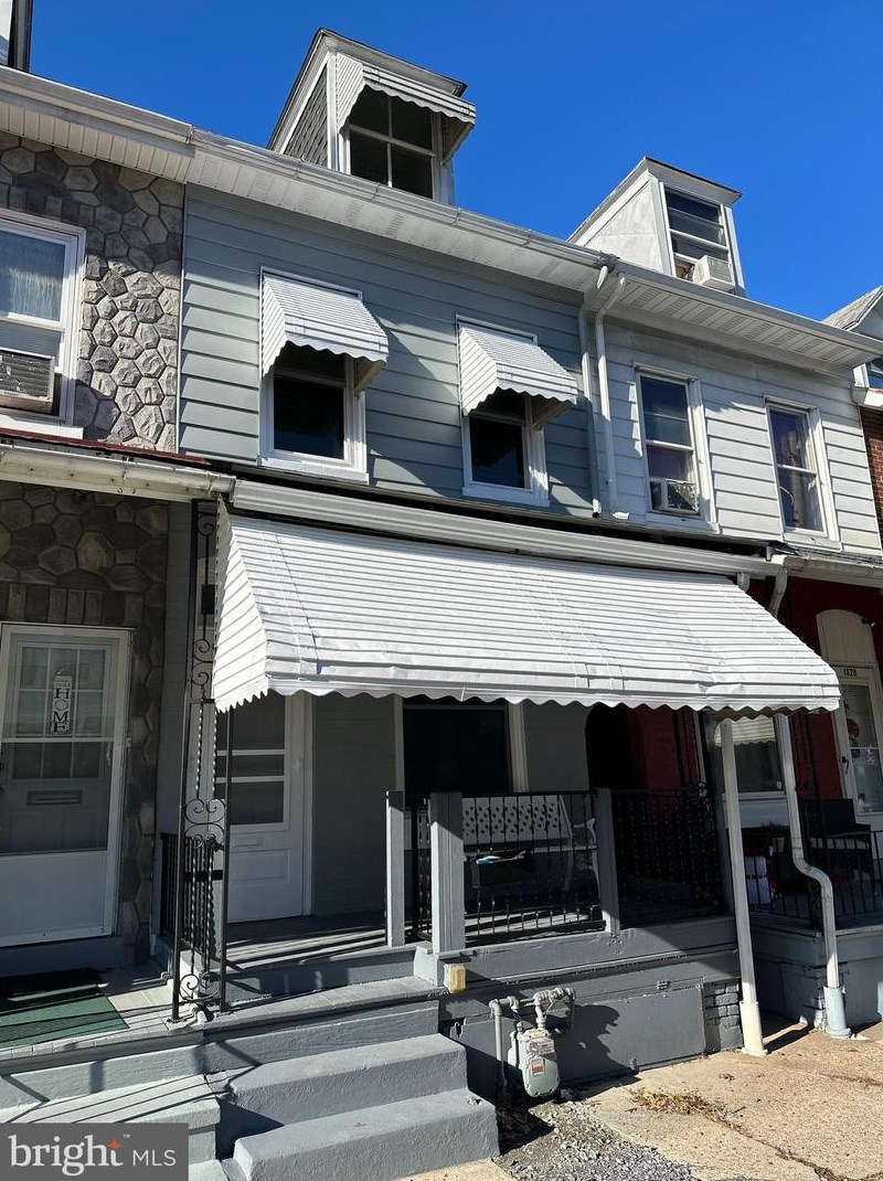 1326 Birch St, Reading, PA 19604-1928