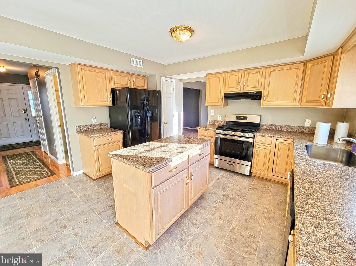 111 Verdure Ln, Douglassville, PA 19518-9699