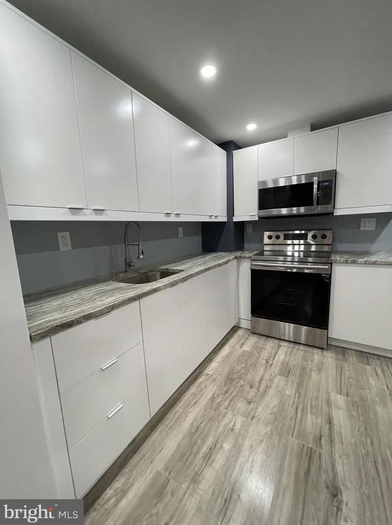 426 7th St, Reading PA  19602-2413 exterior