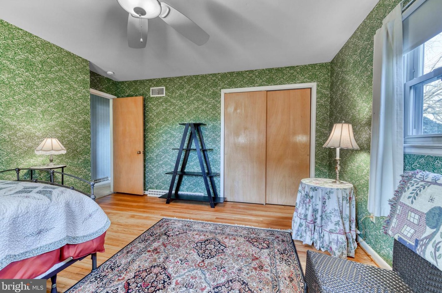 3016 Merritt Pkwy, Reading PA  19608-1014 exterior