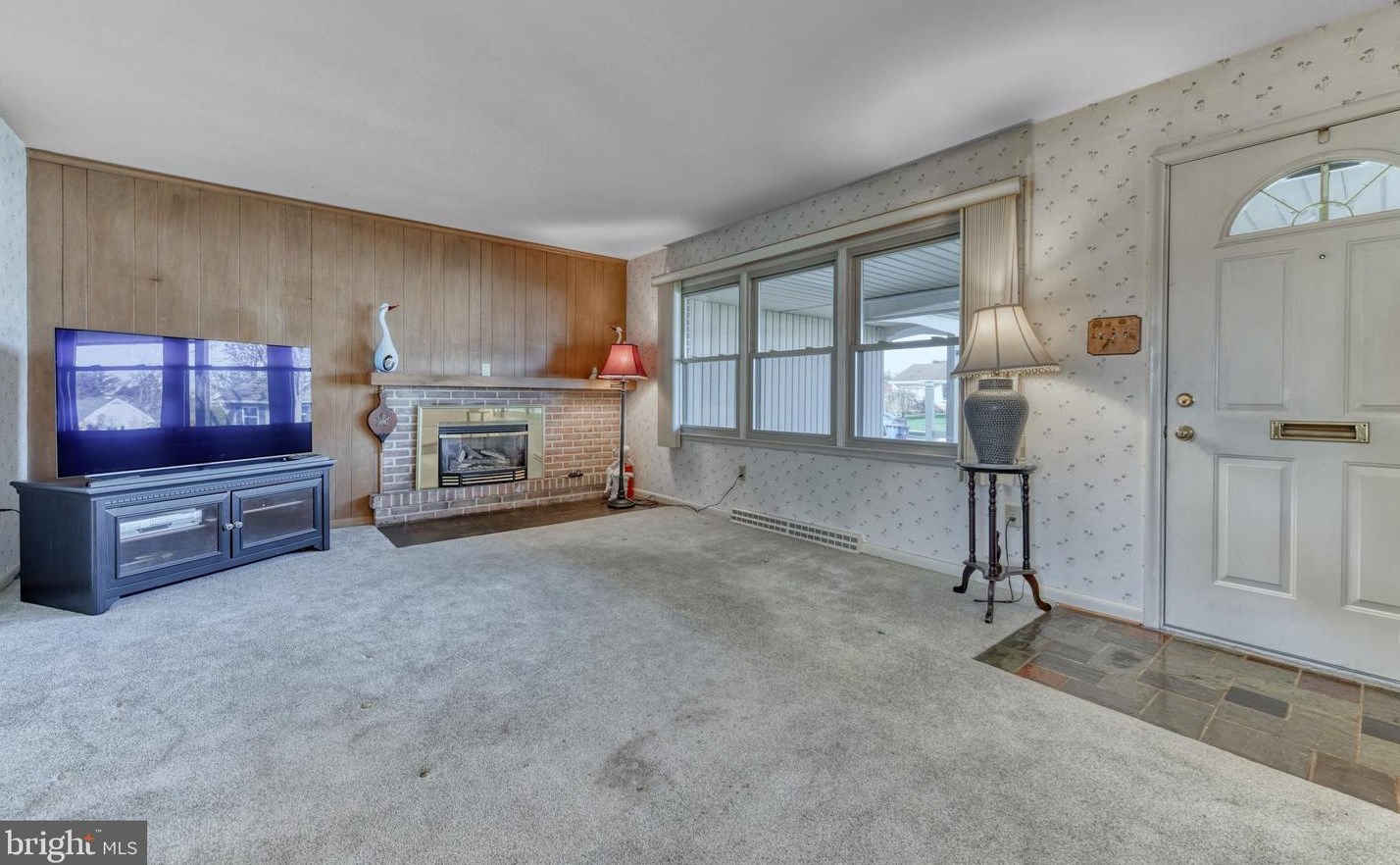 3016 Merritt Pkwy, Reading PA  19608-1014 exterior