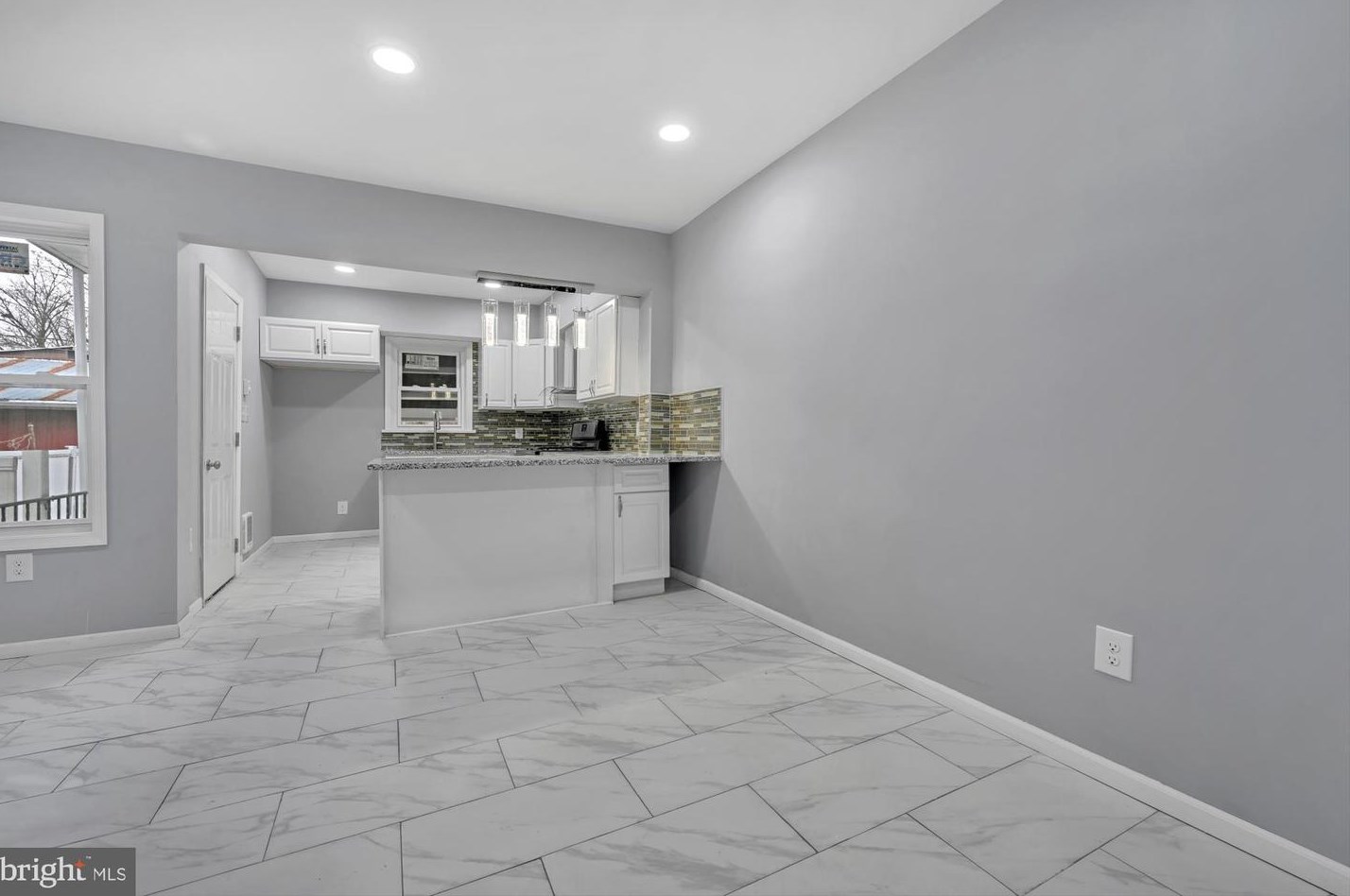 116 Park Ave, Reading PA  19605-2914 exterior