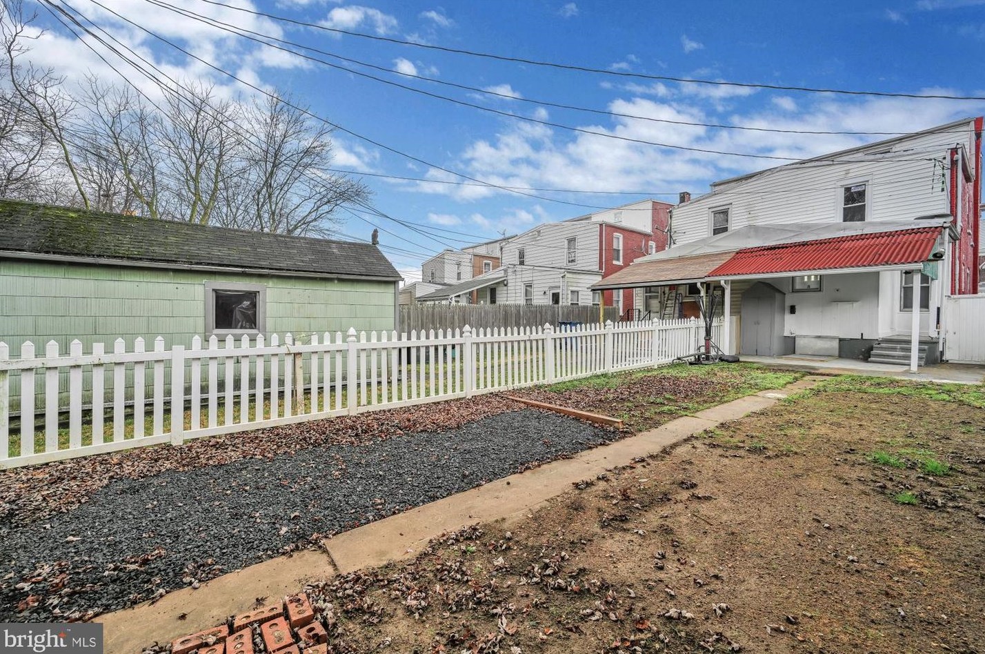 116 Park Ave, Reading PA  19605-2914 exterior