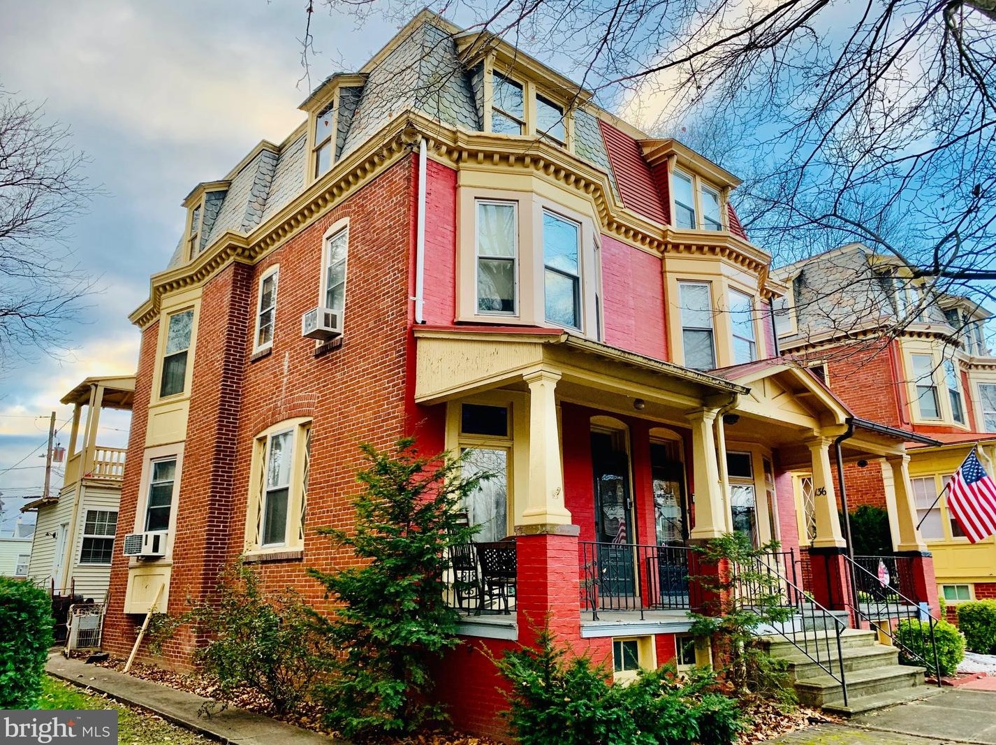 134 N 5th St, Moselem, PA 19526