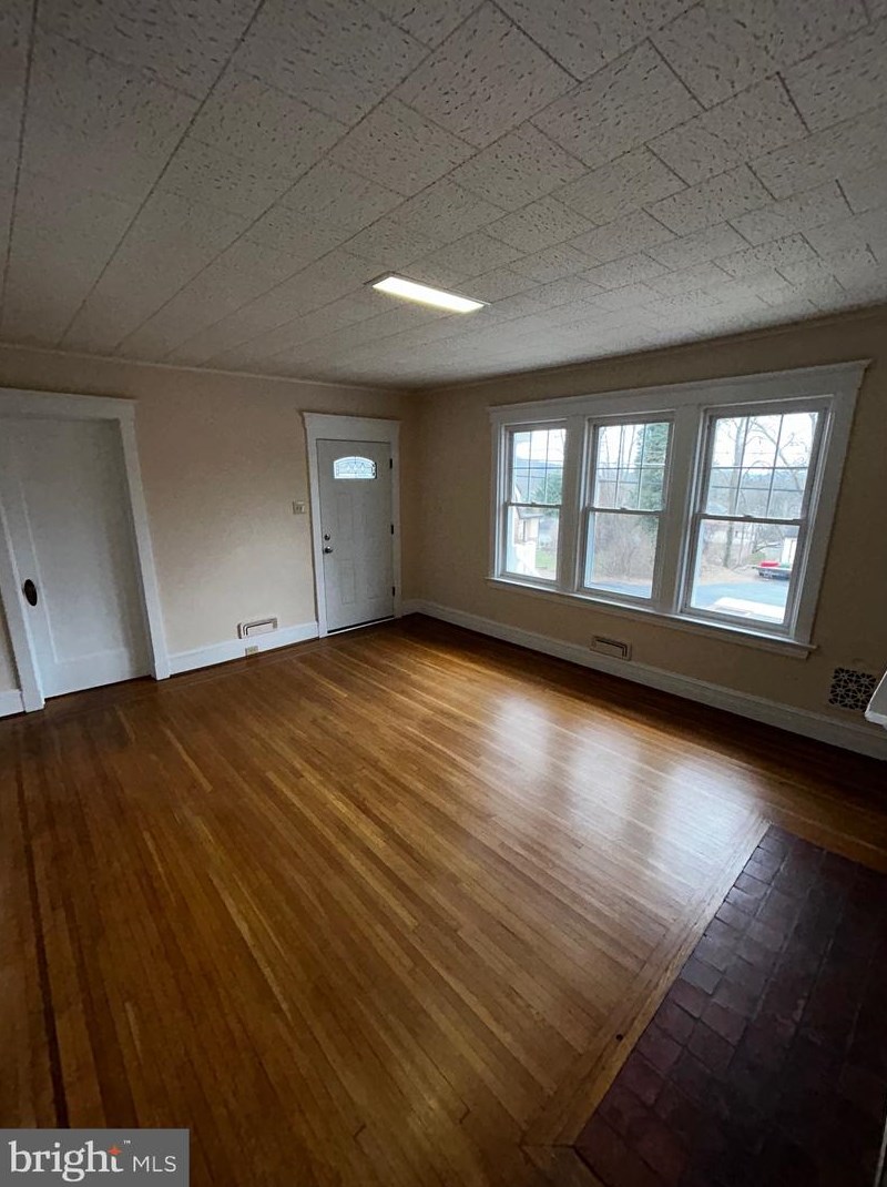 424 Friedensburg Rd, Reading PA  19606-1513 exterior